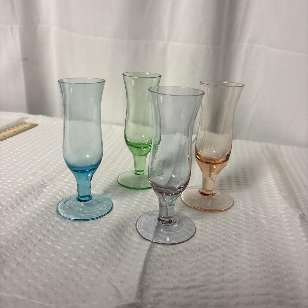 Vintage Multicolor Cordial Shot Glass Set (4) Hurricane Retro Barware 4.5 x 1.5